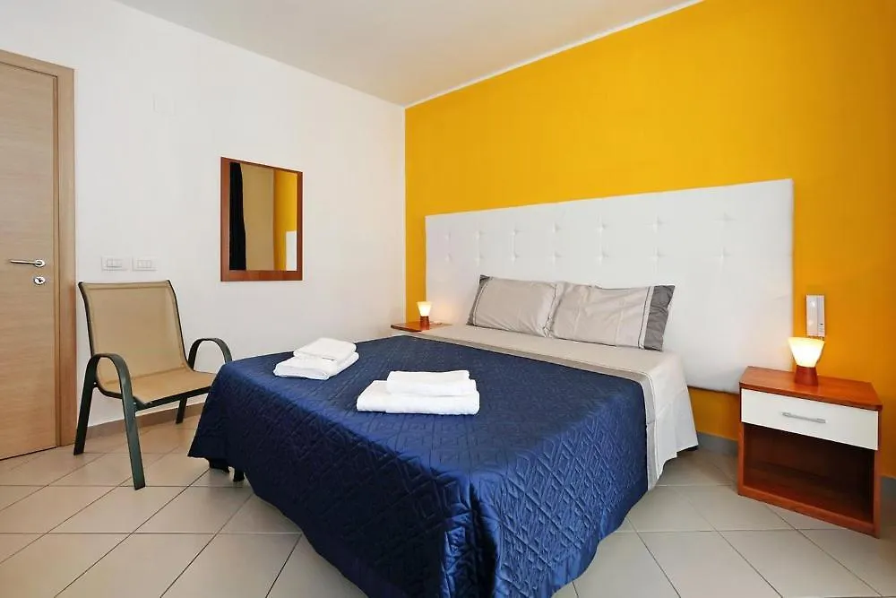 Aparthotel Riviera Ionica Santa Teresa Di Riva Italia