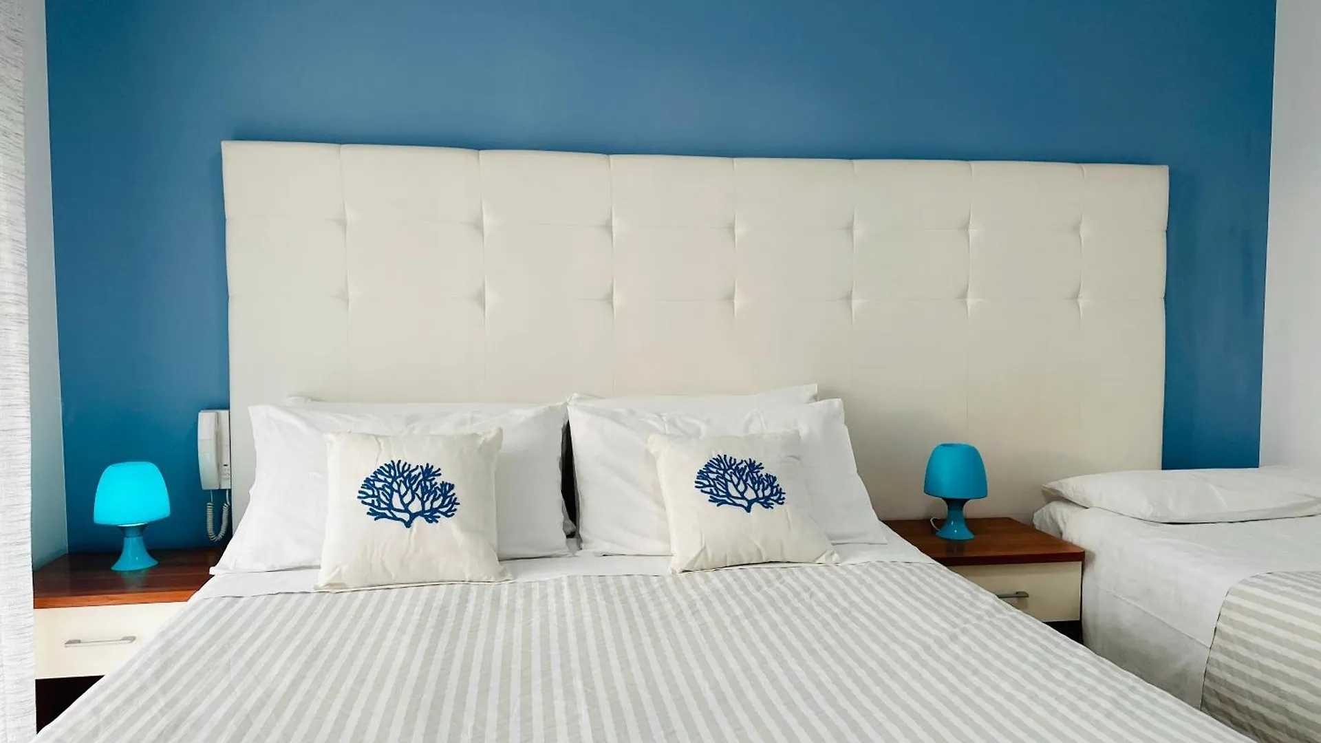 Aparthotel Riviera Ionica Santa Teresa Di Riva