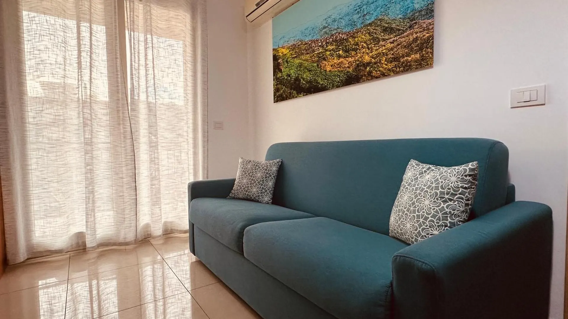 Aparthotel Riviera Ionica Santa Teresa Di Riva