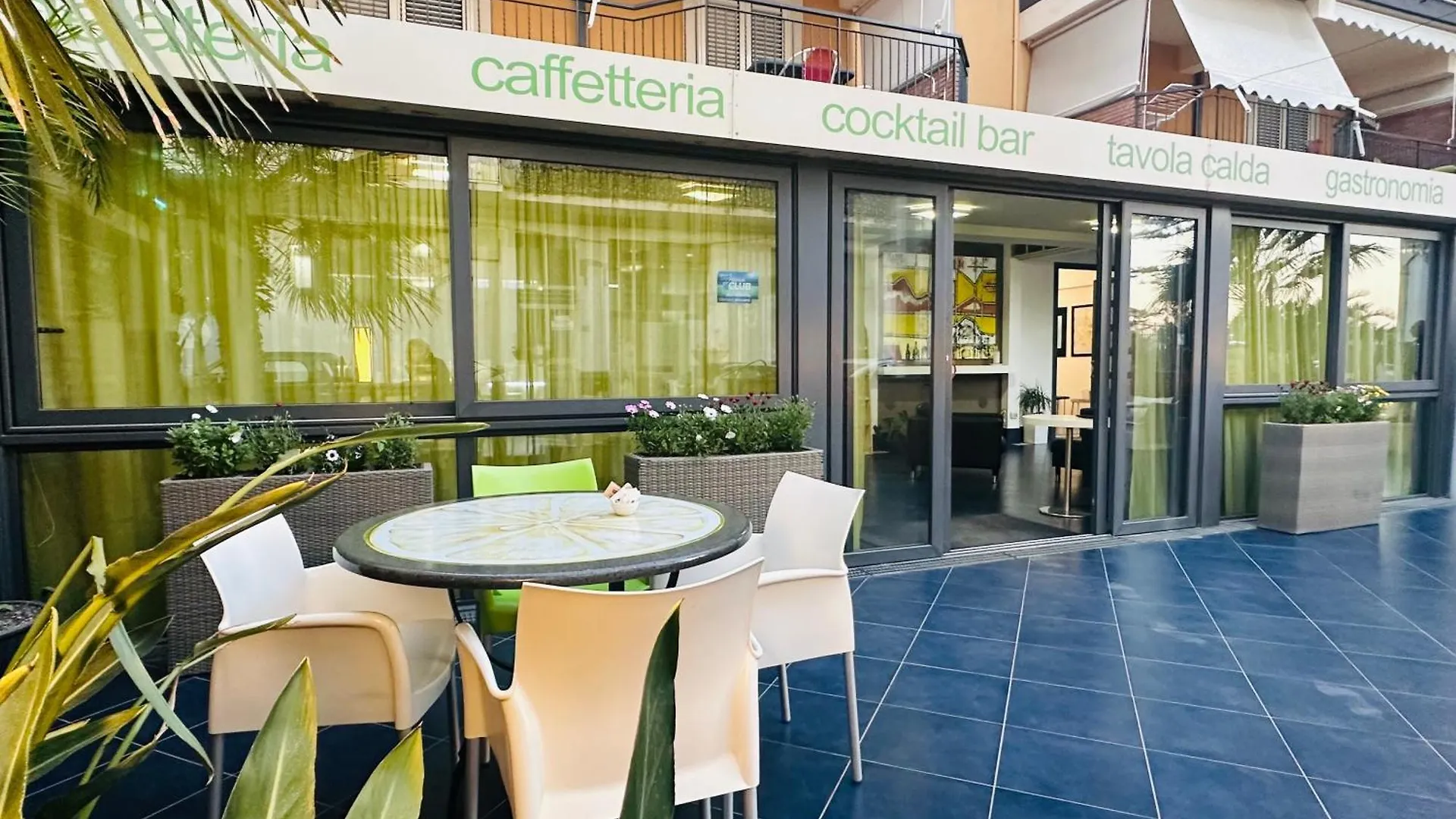 Aparthotel Riviera Ionica Santa Teresa Di Riva