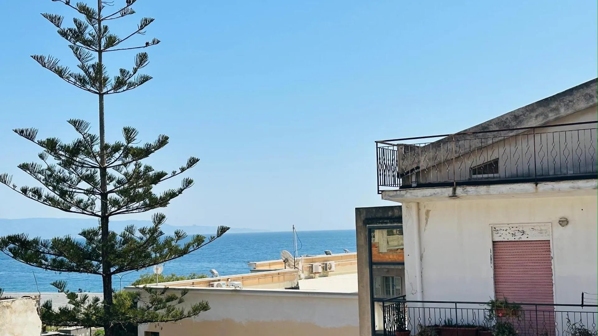Riviera Ionica Aparthotel Santa Teresa Di Riva