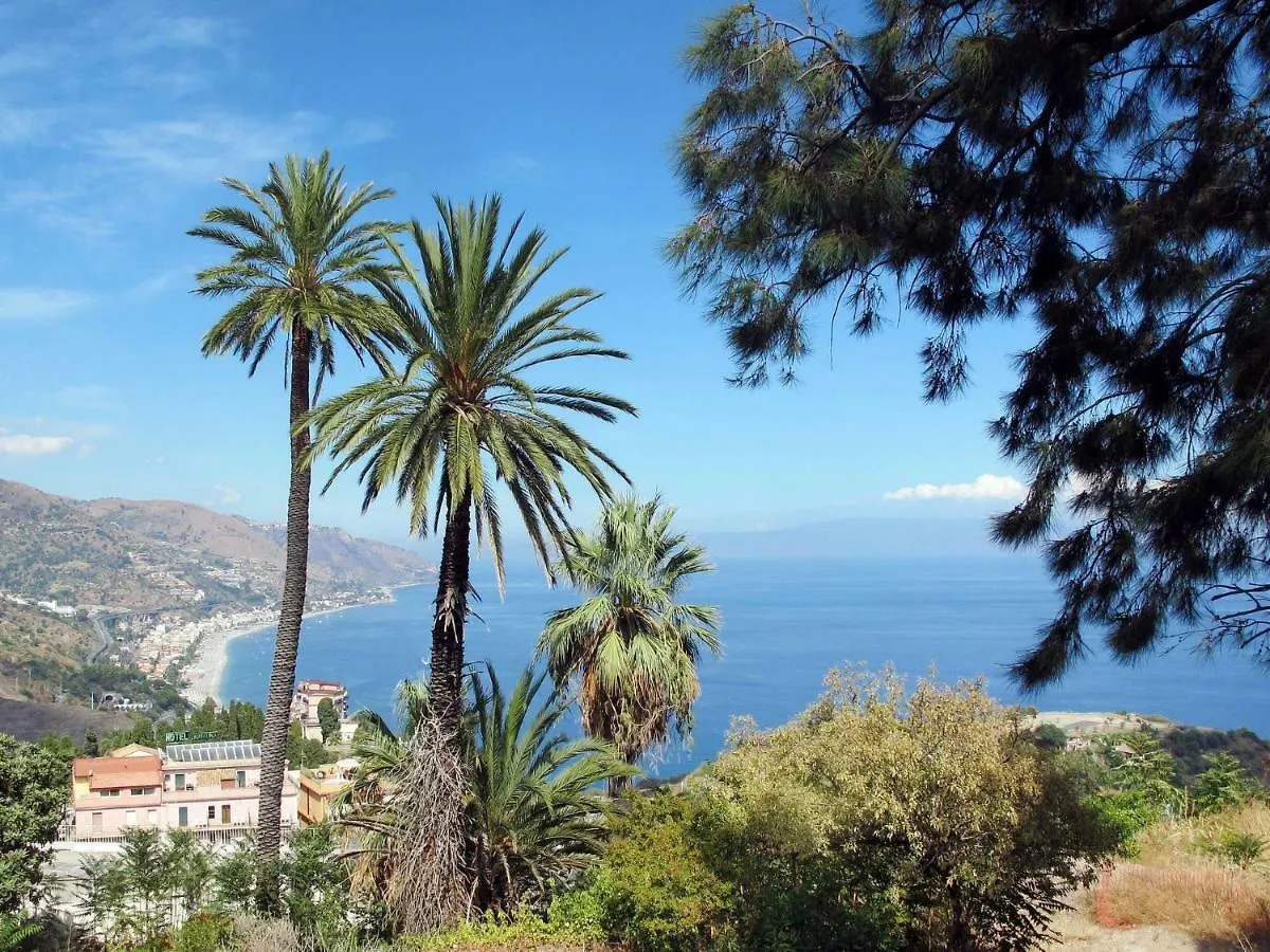 Riviera Ionica Aparthotel Santa Teresa Di Riva Italy