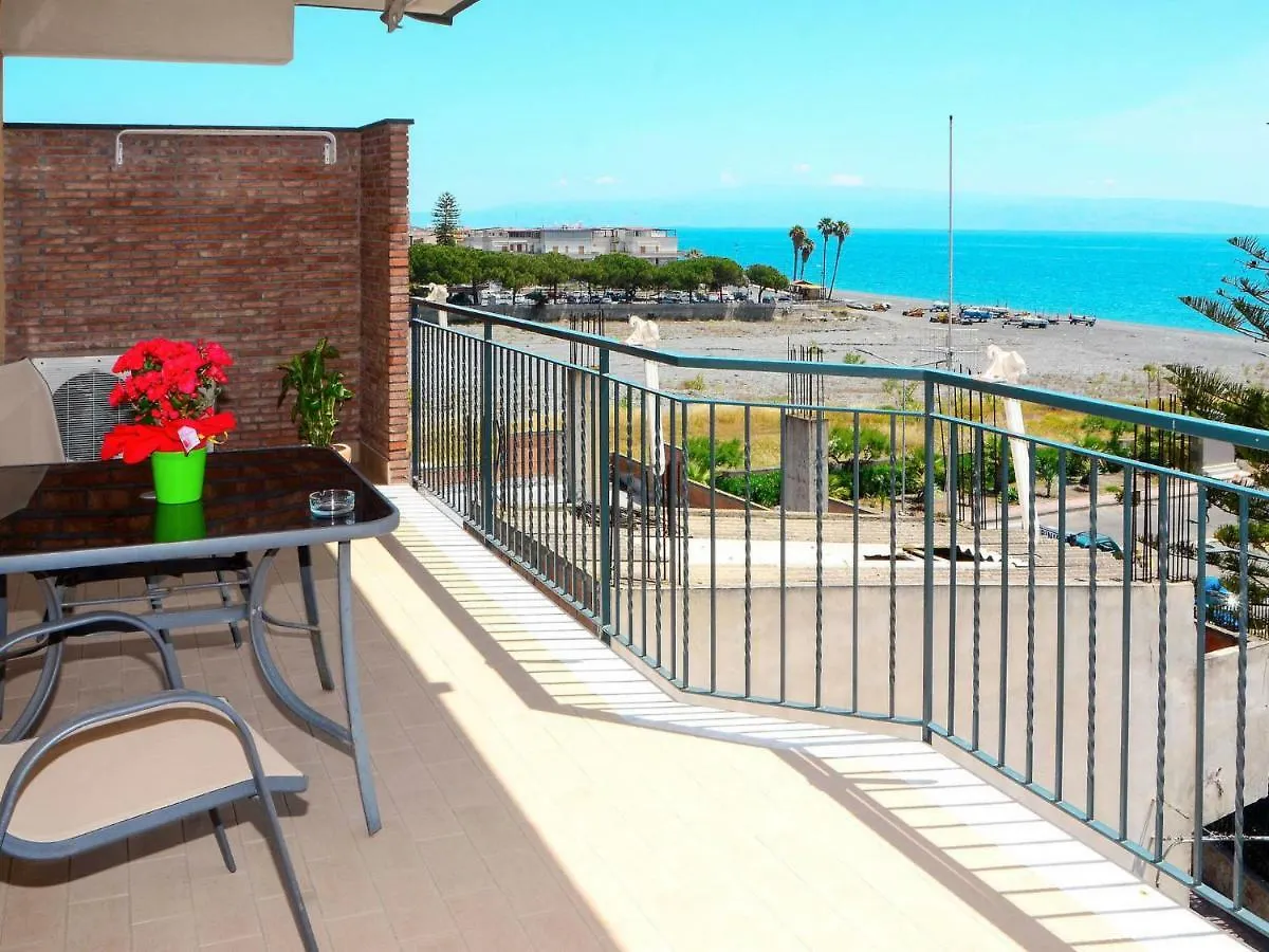 Riviera Ionica Aparthotel Santa Teresa Di Riva