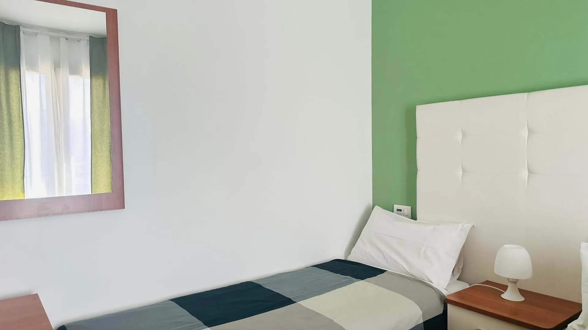 Riviera Ionica Aparthotel Santa Teresa Di Riva