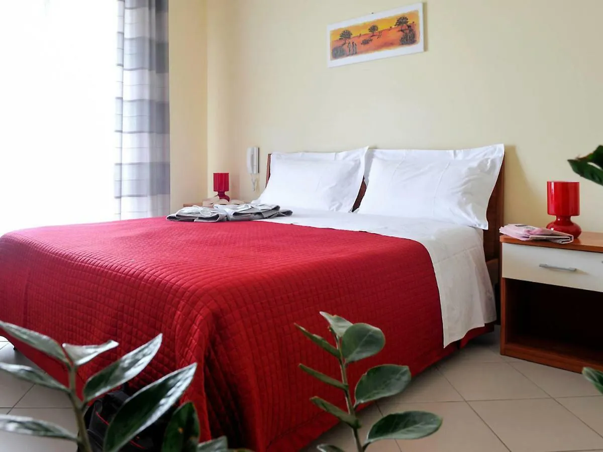Riviera Ionica Aparthotel Santa Teresa Di Riva 3*,